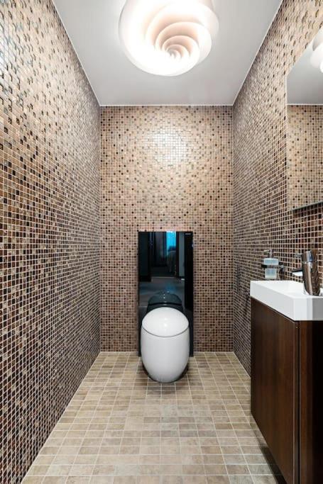 High-End Villa Sentralt I Тромсё Экстерьер фото